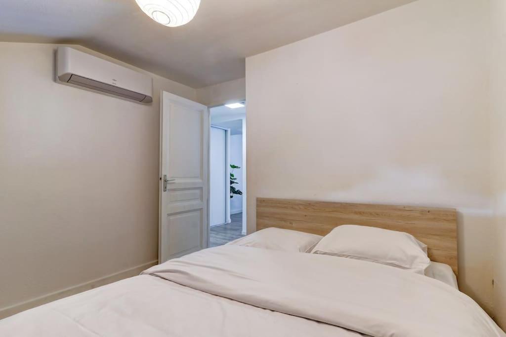 Le Nid Douillet Topdestination-Bourg - Centre Ville - 3 Etoiles Exterior photo